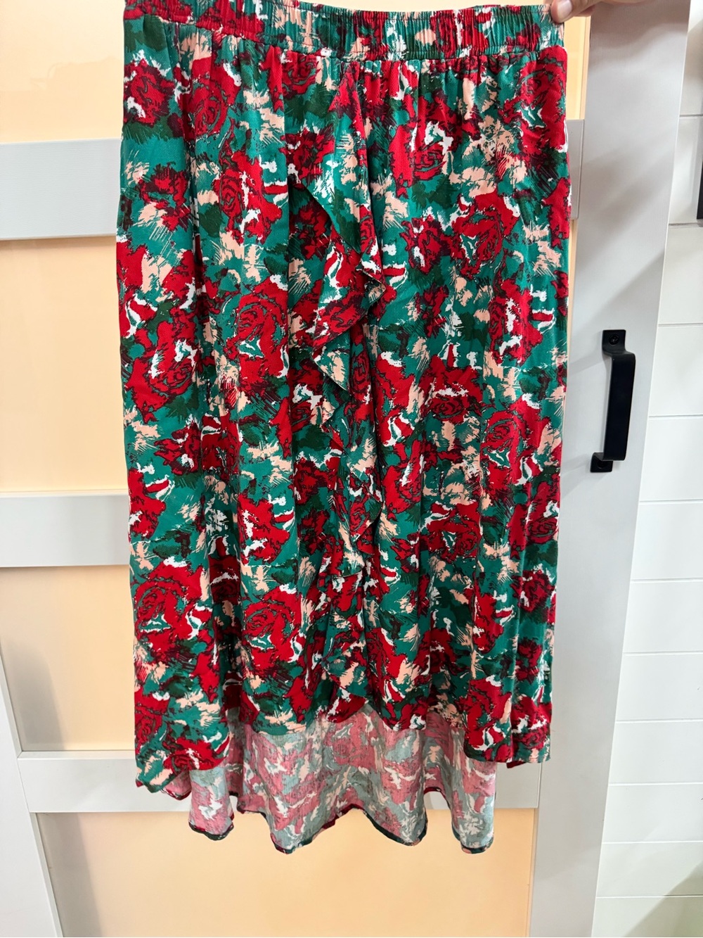 Porridge Floral Tiered Midi Skirt in Red and Green
